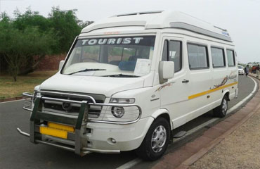 14 Seater Tempo Traveller Hire in Amritsar