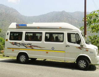 9 Seater Tempo Traveller